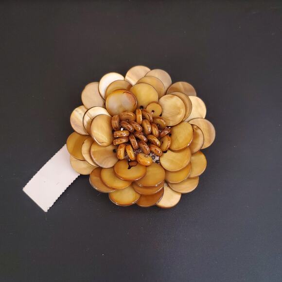 Tasha For Nordstrom Mother of Pearl Disc Blooming Flower Pin Brooch New with Tag - Picture 8 of 8